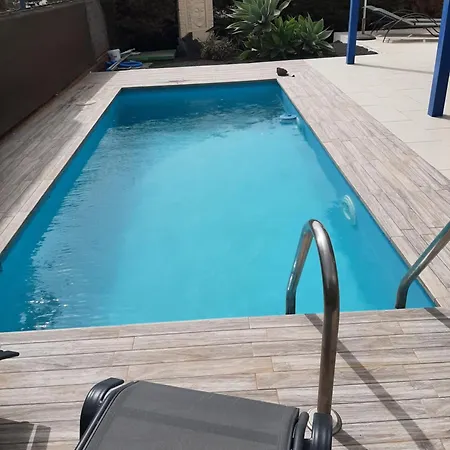 Nala Meer- Bergblick, Solarbeheizter Pool, Ruhige Lage, Alles Zu Fuss Erreichbar Сasa de vacaciones
